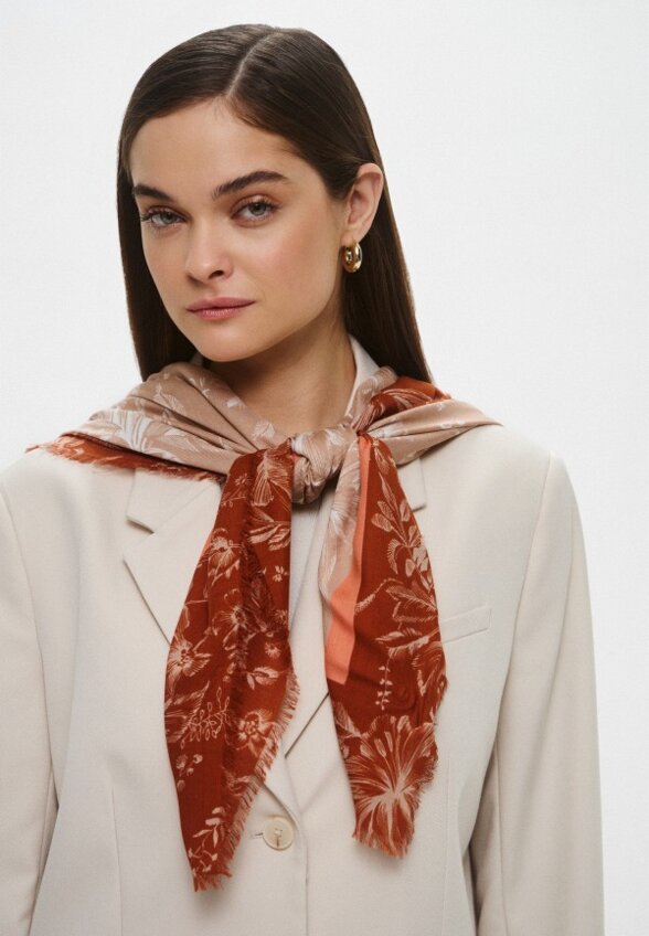 Платок Pollini