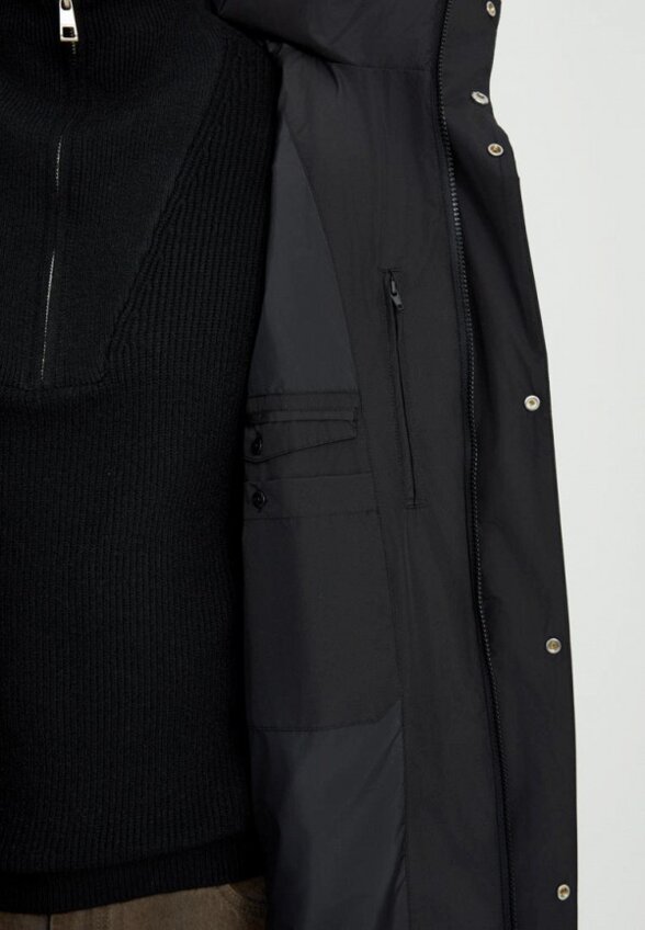 Пуховик Finn Flare