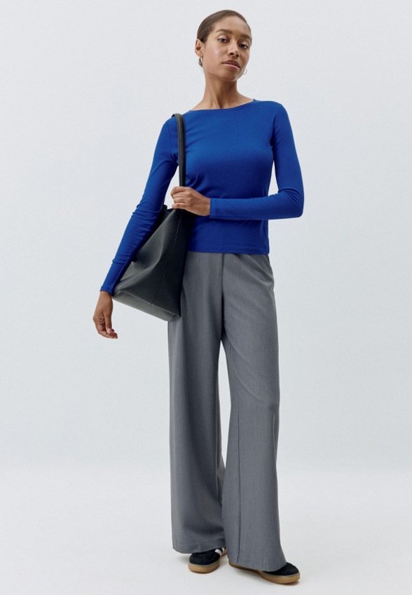 Лонгслив Sela