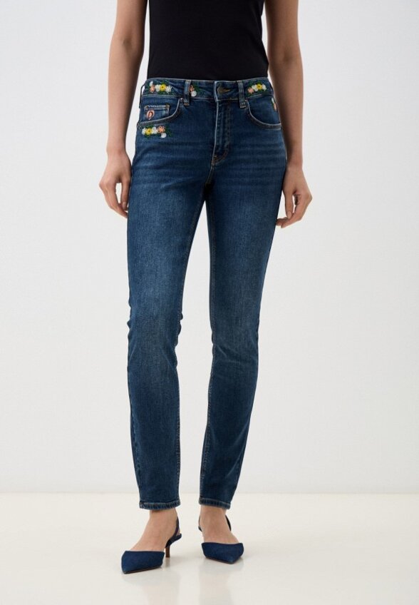 Джинсы Desigual