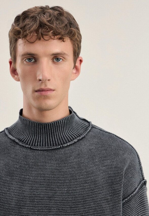 Джемпер Zrn Man