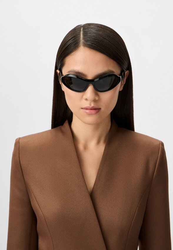 Очки солнцезащитные Prada