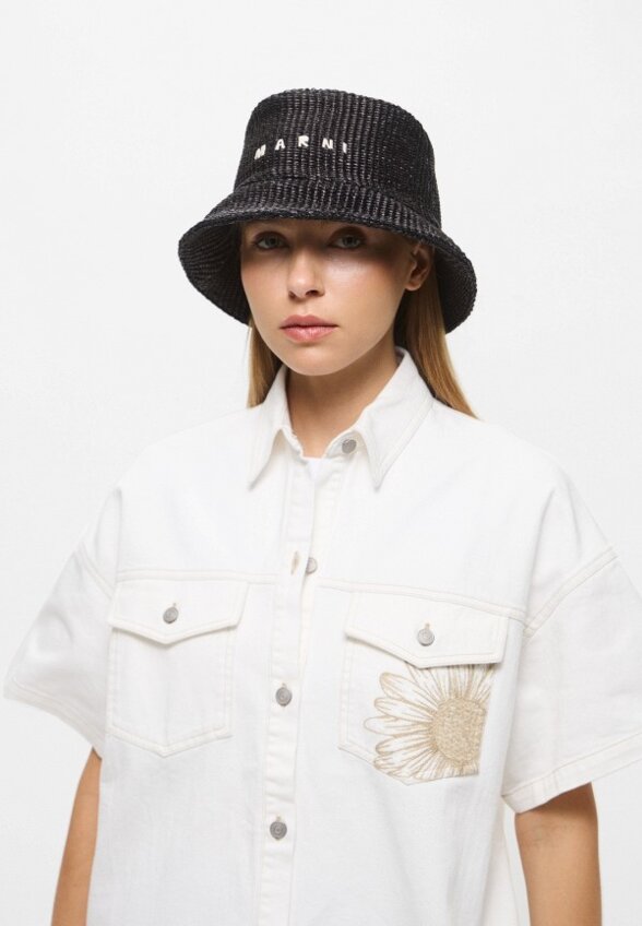 Панама Marni
