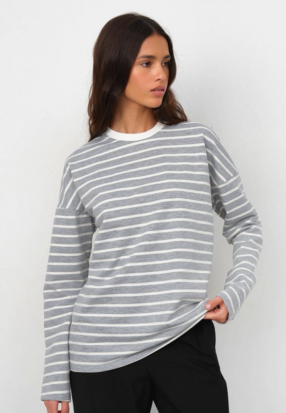 Лонгслив Moontrees