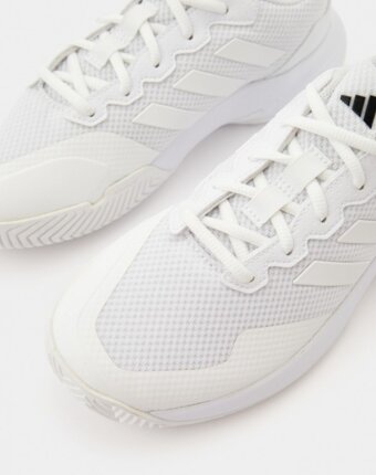 Кроссовки adidas женщинам