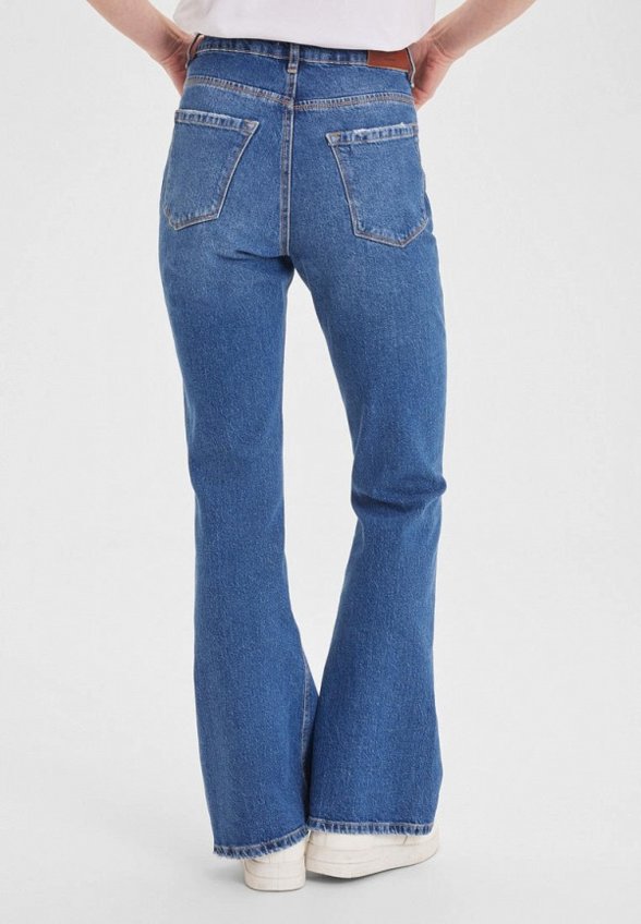 Джинсы N.O.M.I