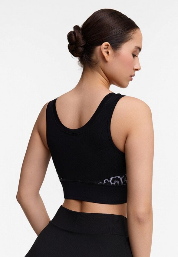 Топ спортивный Fitbomb