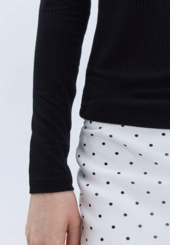 Лонгслив Befree