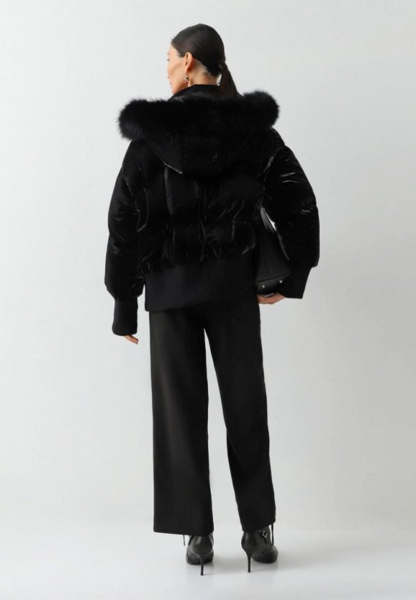 Пуховик Harmonia Sensuum