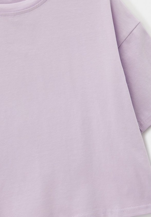 Футболка Minaku