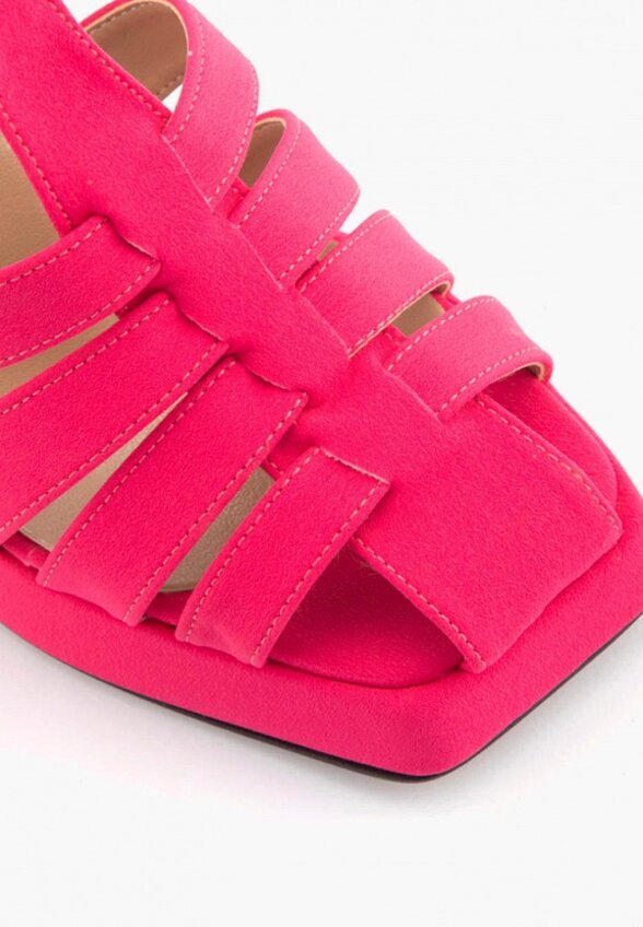 Босоножки Mysa