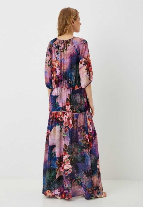 Платье MadaM T