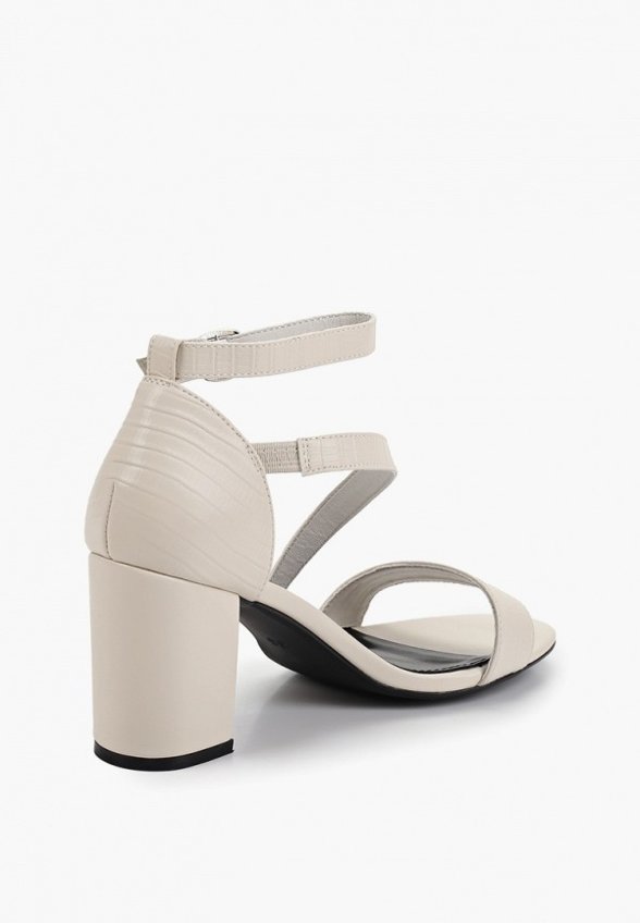 Босоножки Obba