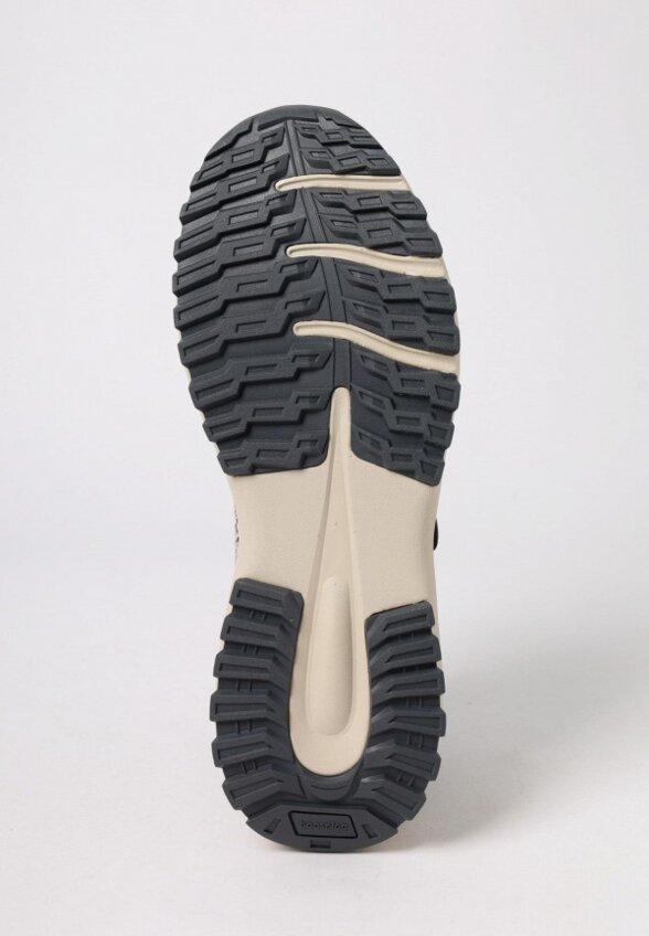 Кроссовки Baasploa