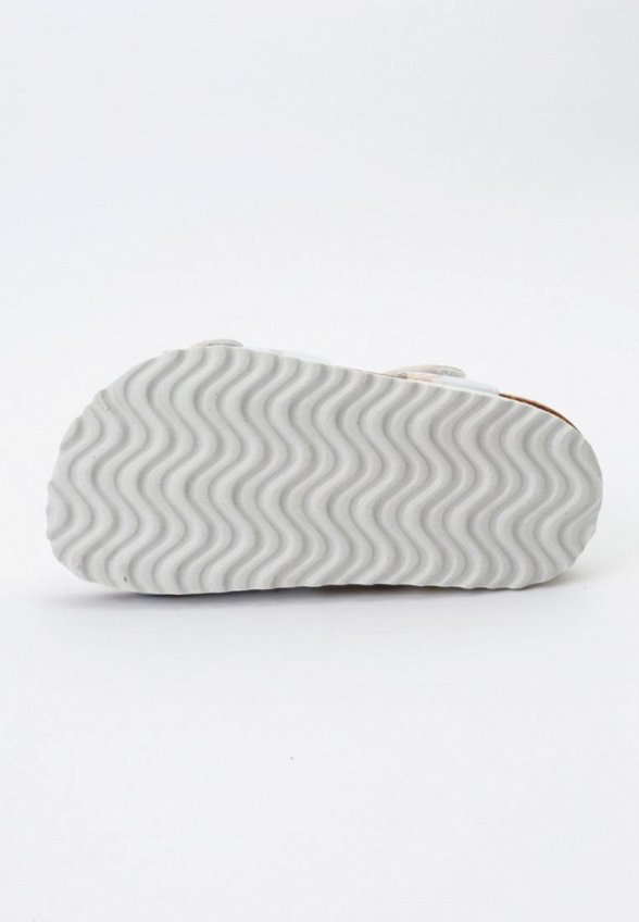 Сандалии Tikkago