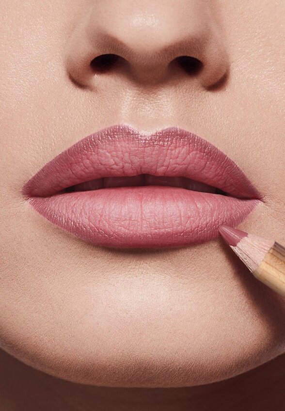 Карандаш для губ Astra