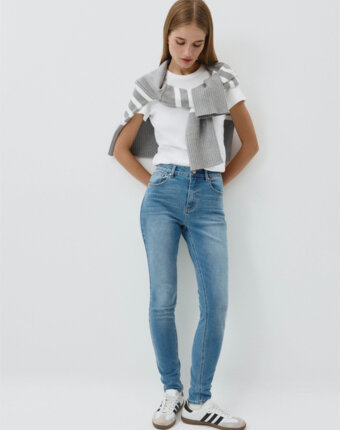 Джинсы 495 SKINNY FIT женщинам