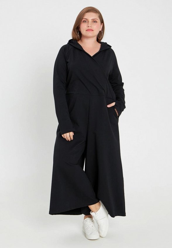 Комбинезон Lessismore