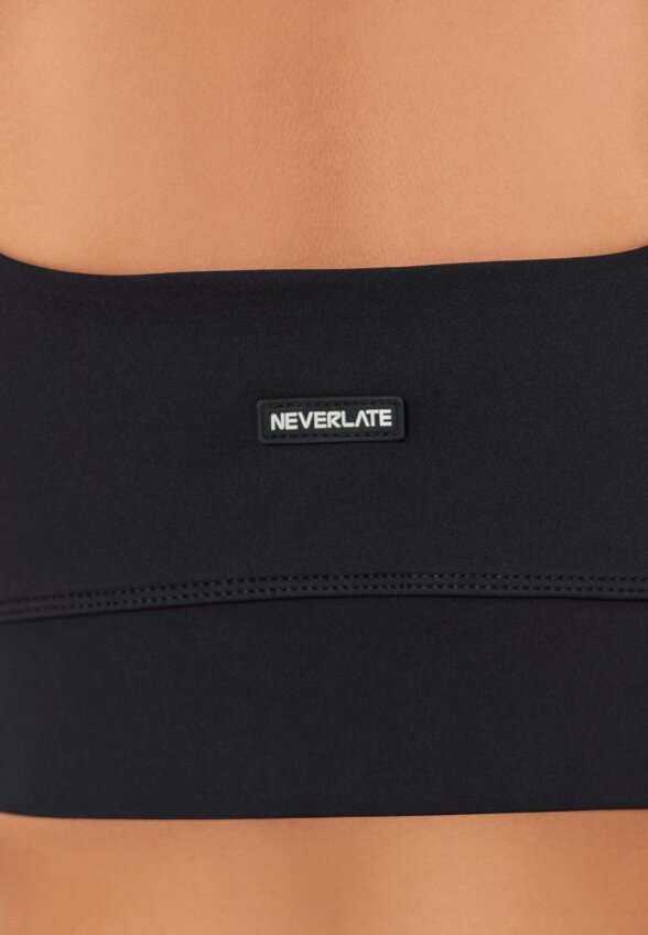 Топ спортивный Neverlate