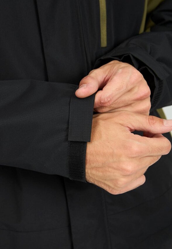 Куртка утепленная Baasploa