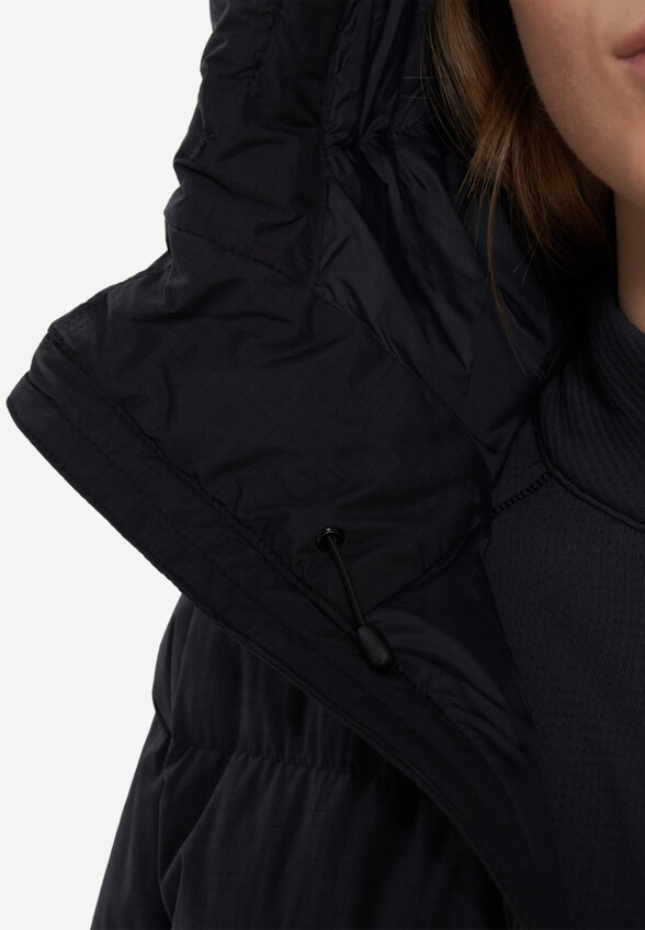 Пуховик женский Mountain Hardwear Nevadan Down Long Parka, Черный