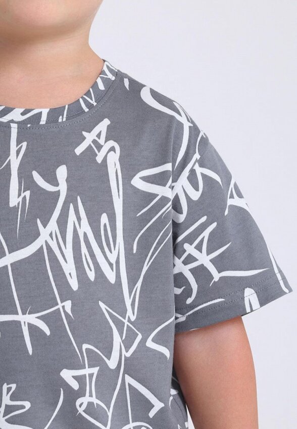 Футболка Апрель