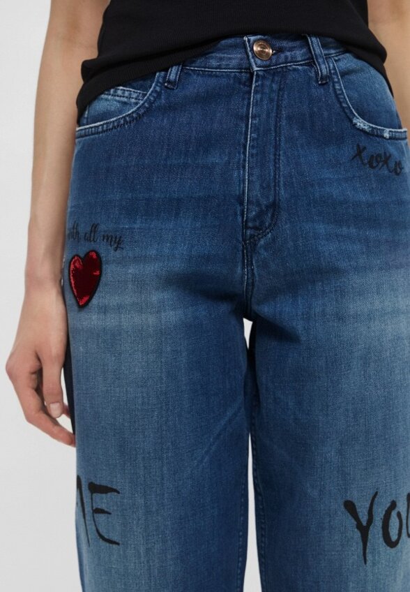 Джинсы Trussardi