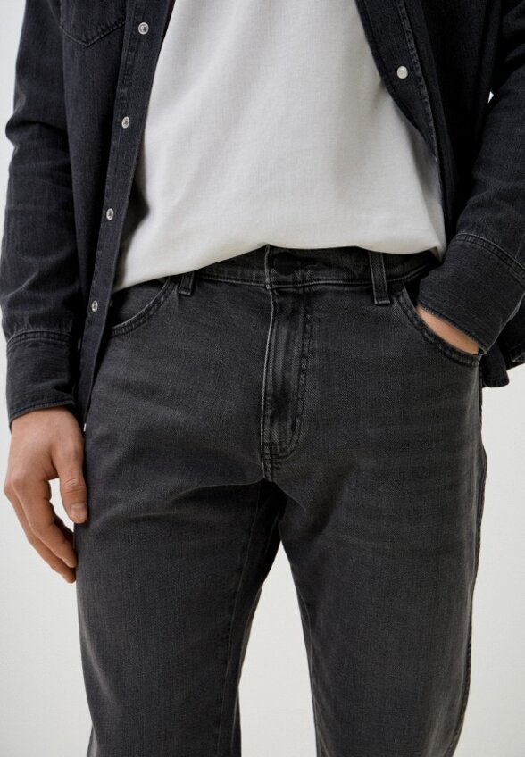 Джинсы Wrangler