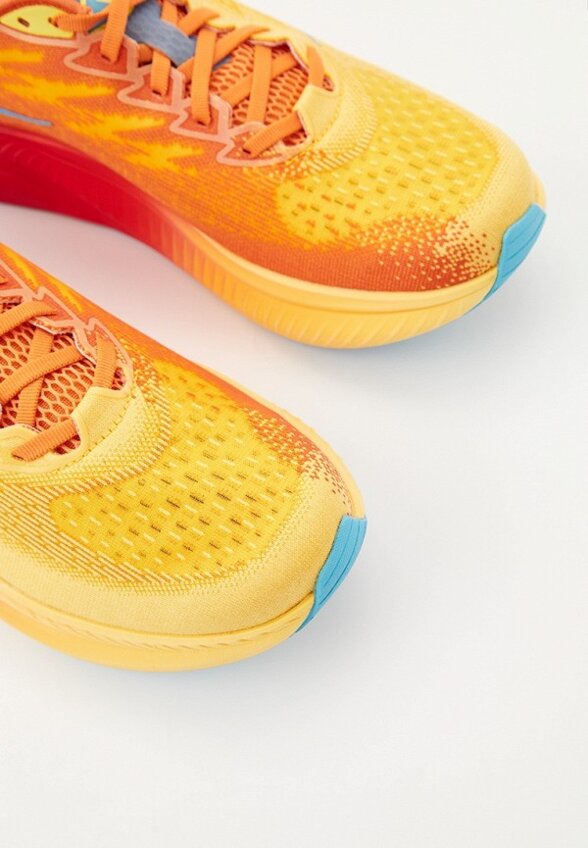 Кроссовки Hoka One One