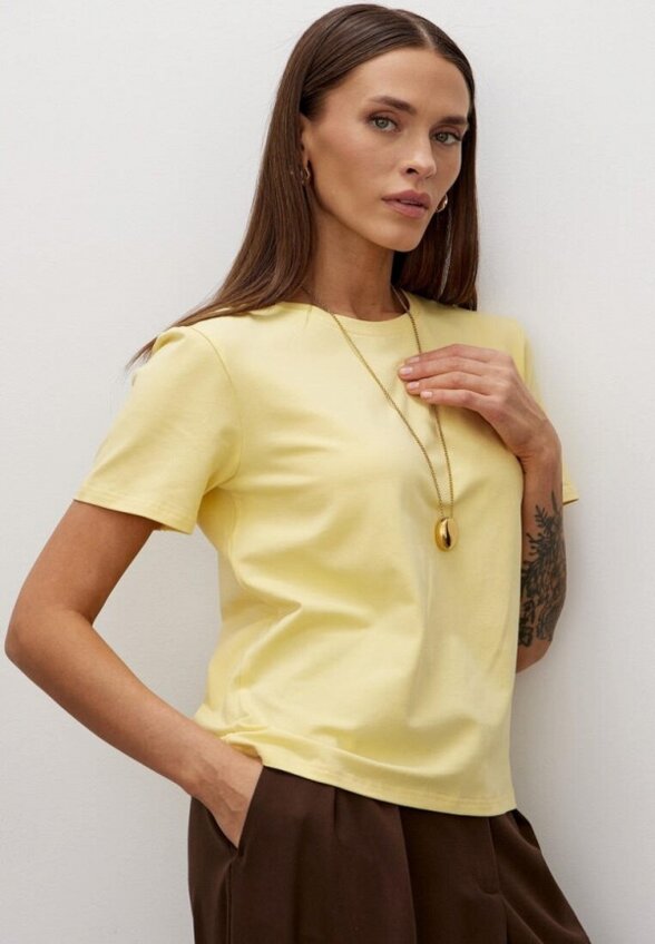 Футболка To Molly from James