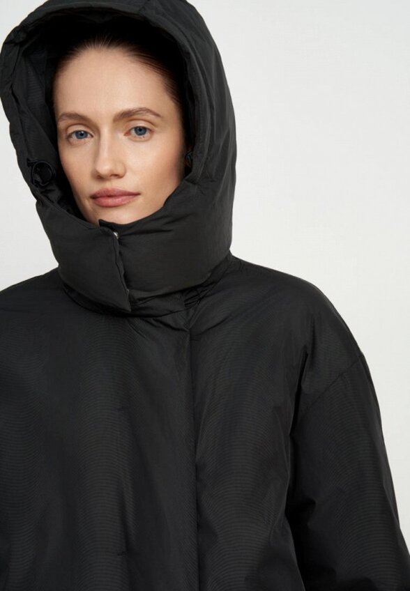 Пуховик Finn Flare