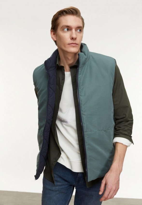 Жилет стеганый Mudo