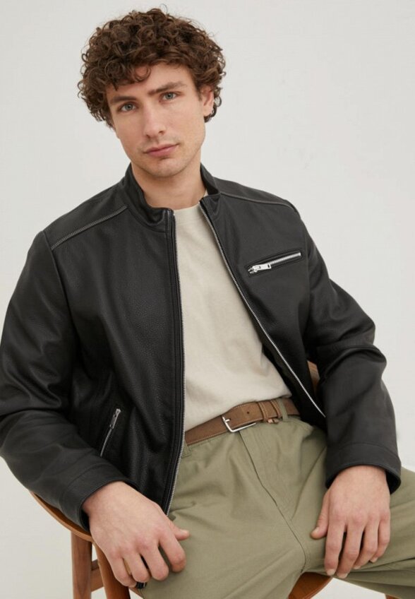 Куртка кожаная Finn Flare