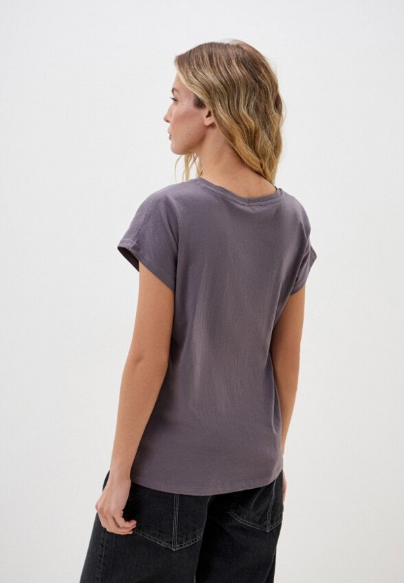 Футболка Colin's