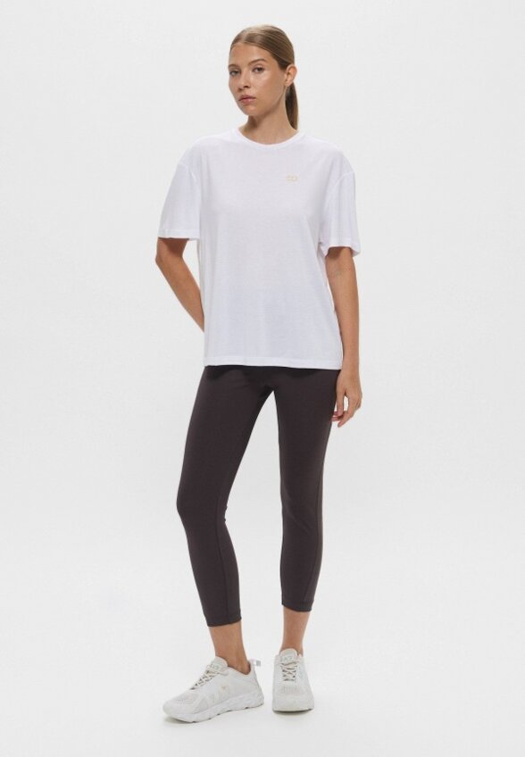 Футболка EA7