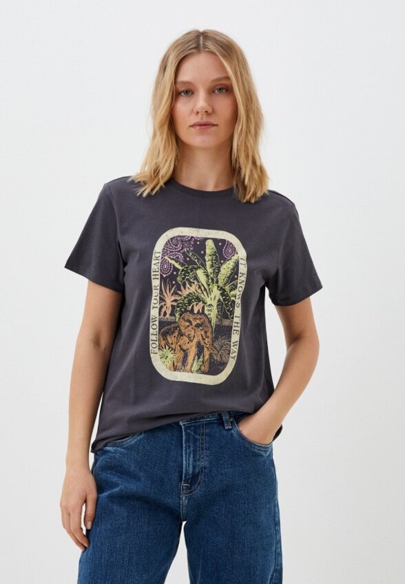 Футболка Colin's