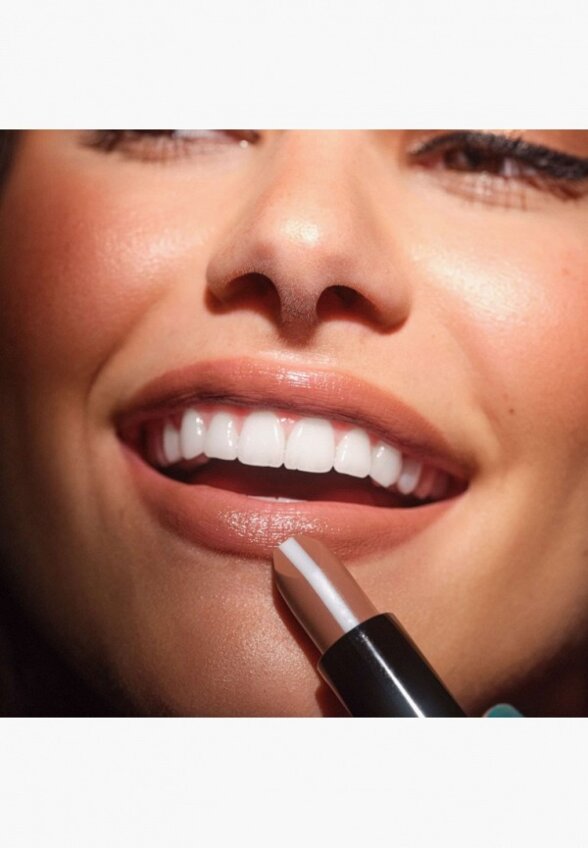 Помада Artdeco