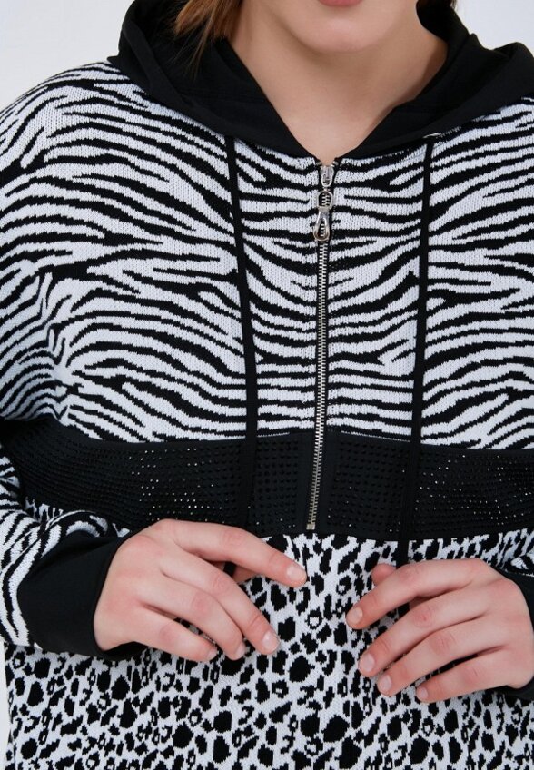 Толстовка Stern