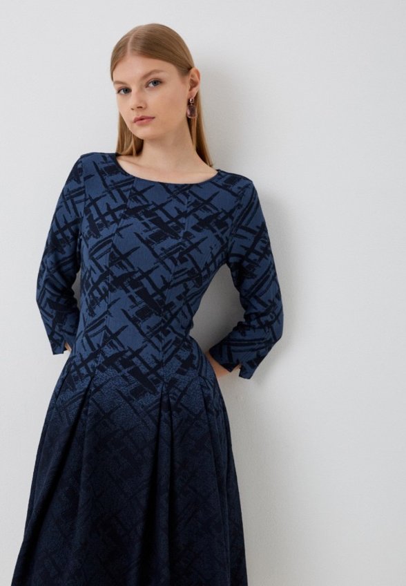 Платье MadaM T