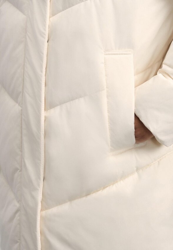 Пуховик Zarina