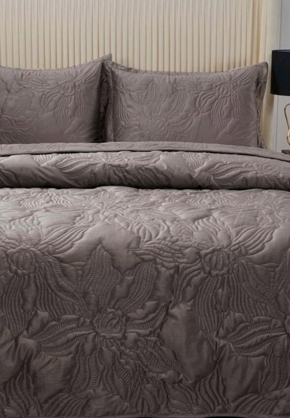 Комплект с покрывалом Sofi De Marko