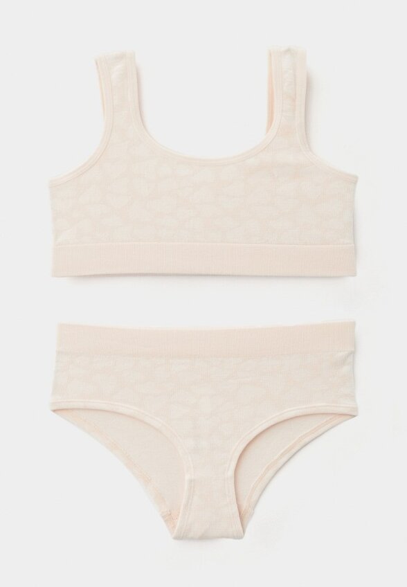 Бюстгальтер и трусы Sela