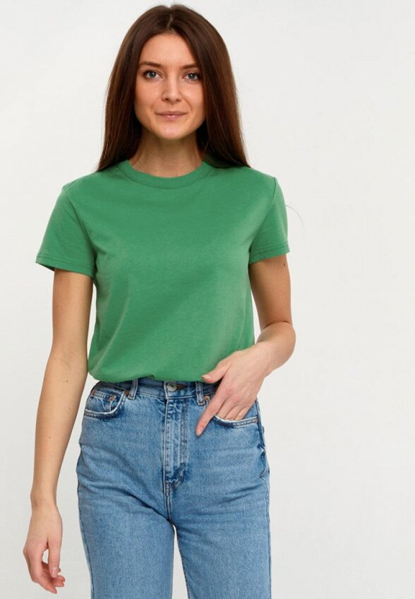 Футболка Апрель