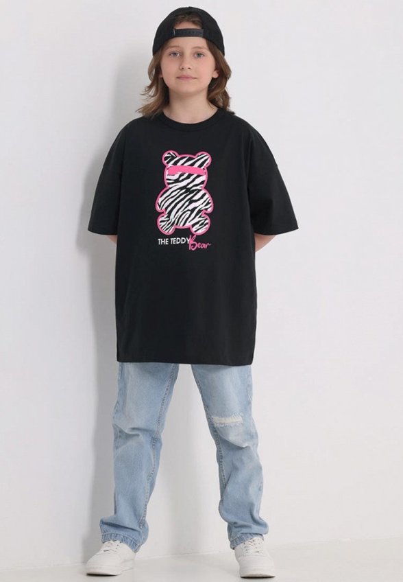 Футболка Апрель