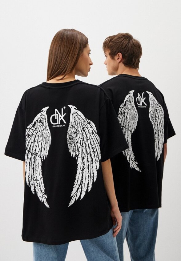 Футболка DNK