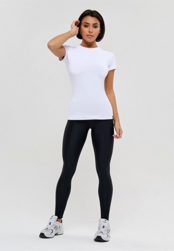 Футболка Bona Fide