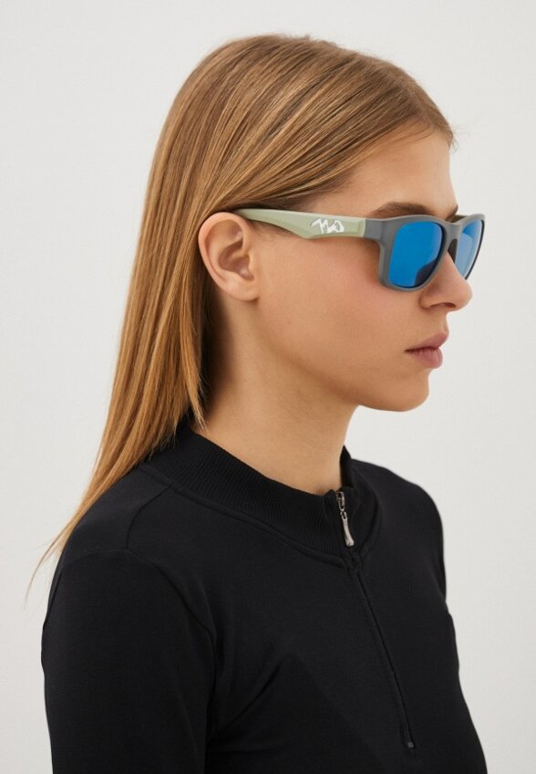 Очки солнцезащитные 720armour