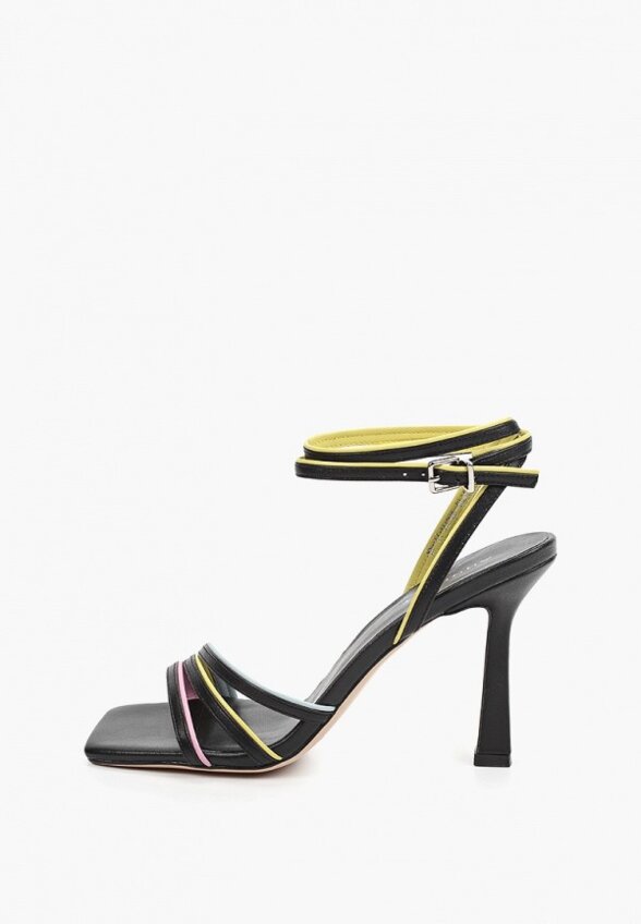 Босоножки Abricot