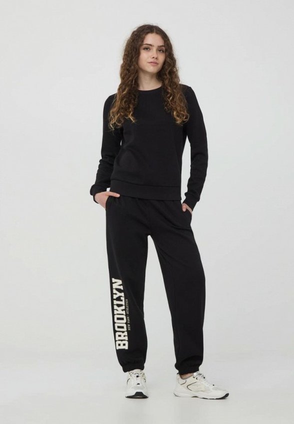 Брюки спортивные Terranova