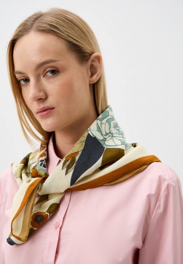 Платок Rosedena